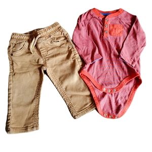 Infant Onesie and Pants Outfit Set